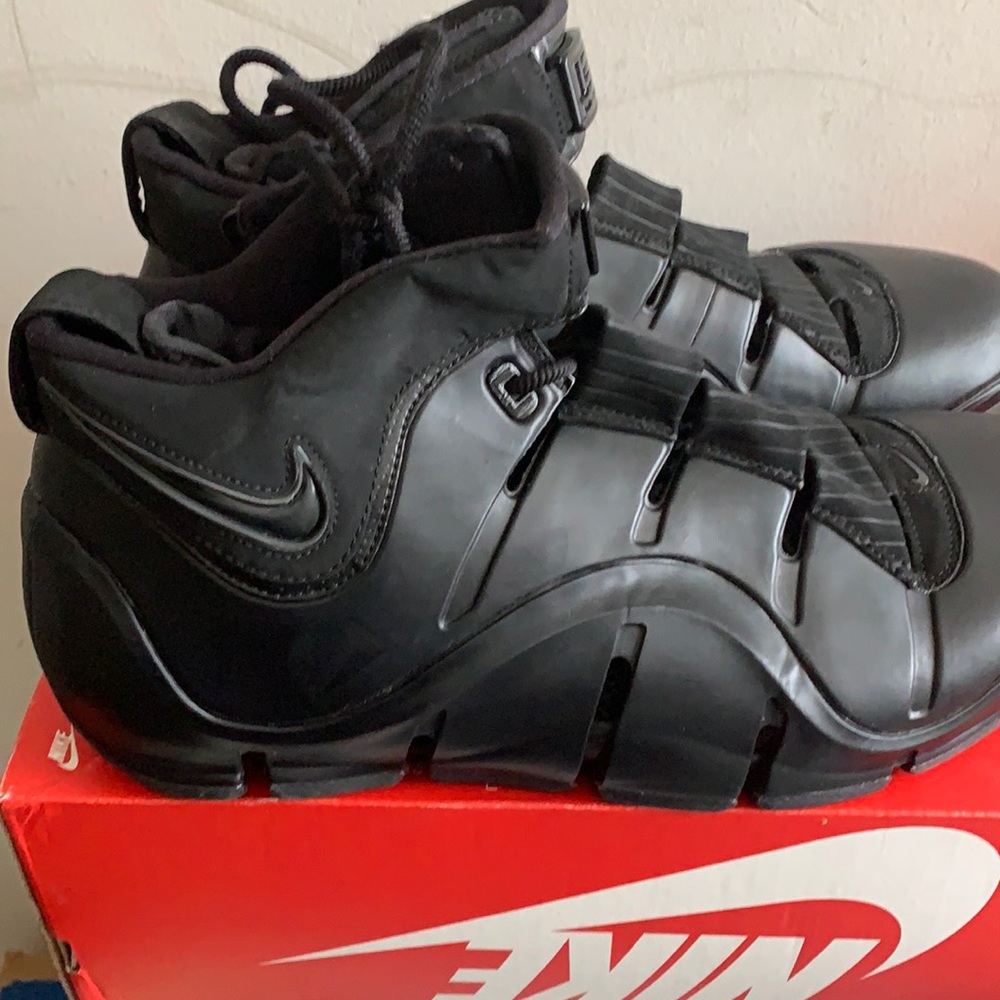 Nike Zoom LeBron 4 'Black Anthracite'